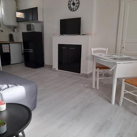 Promo Studio Wi-Fi A Courseulles-Sur-Mer Au 1Er Etage Kültér fotó