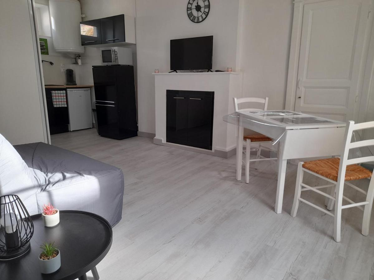 Promo Studio Wi-Fi A Courseulles-Sur-Mer Au 1Er Etage Kültér fotó